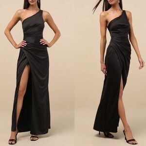 NWT Lulus Dreaming of Elegance Black Satin One-Shoulder Maxi Dress Small